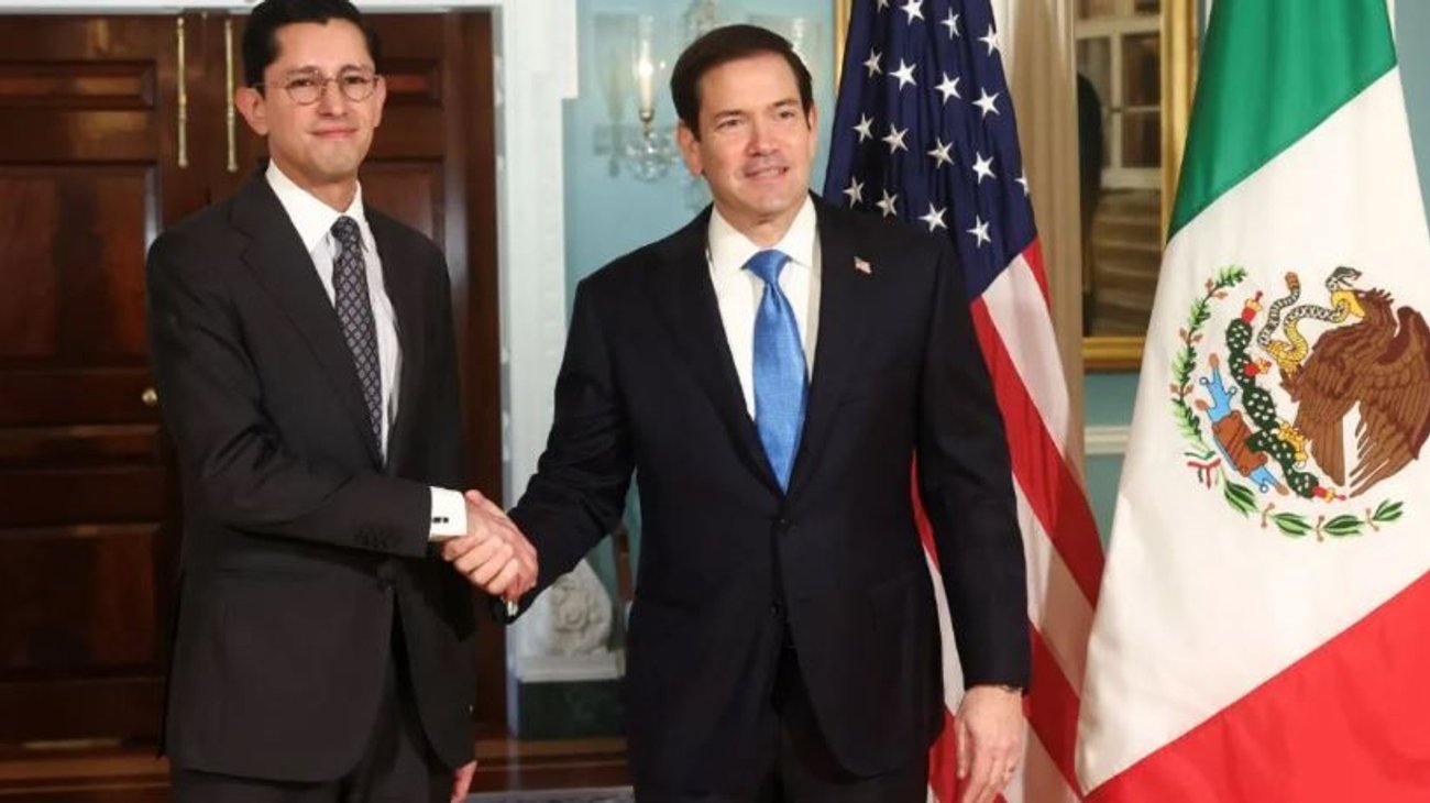 Roberto Velasco se reúne con Marco Rubio en Washington
