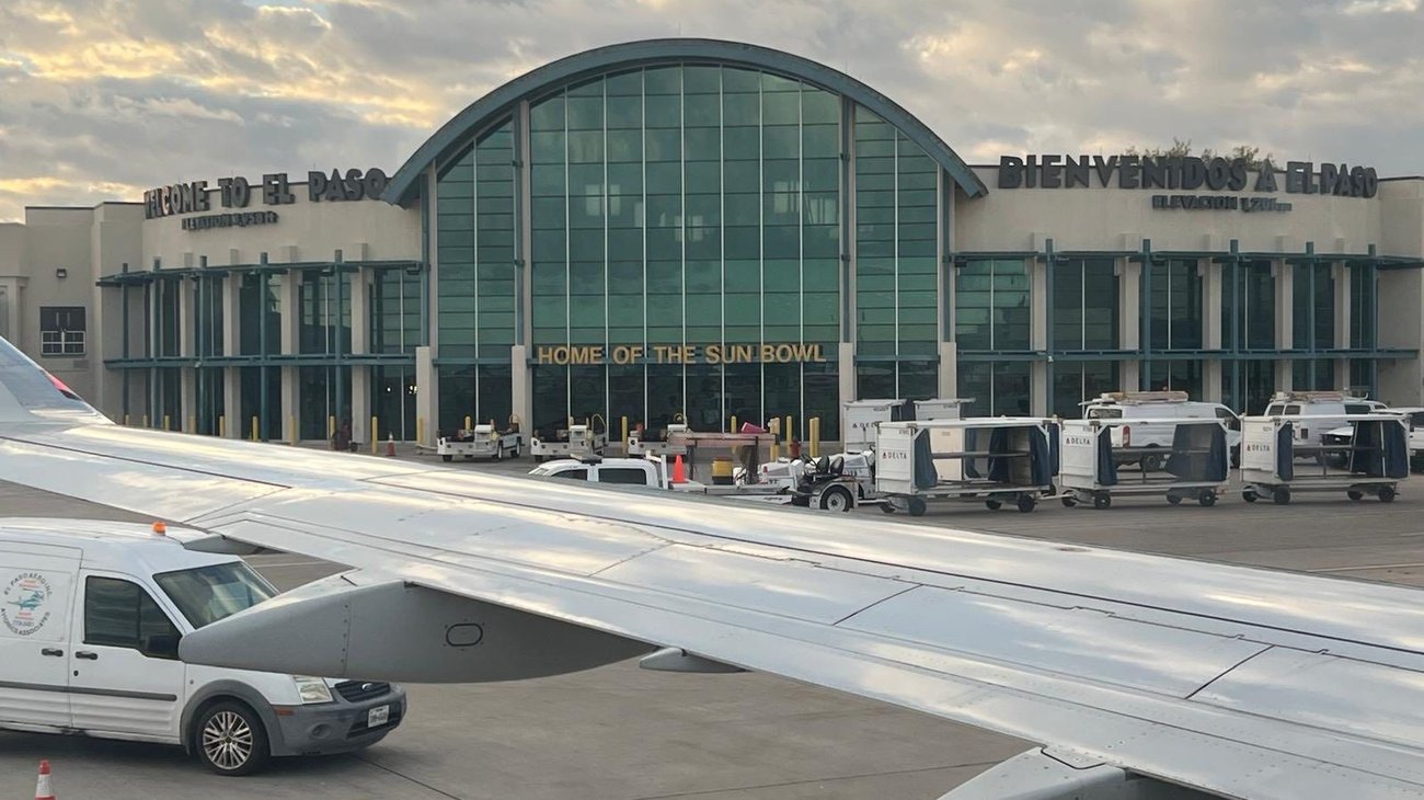 Suspende Aviación Federal de EUA vuelos en El Paso por 10 días