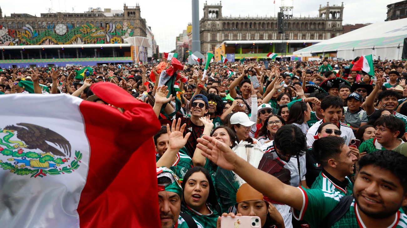 Más de 800 mil personas celebran en CDMX triunfo de la Selección