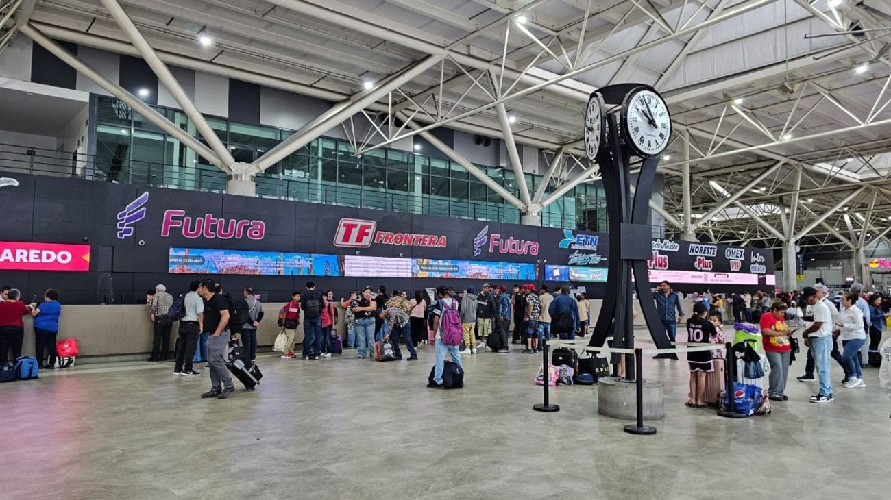 afluencia_central_autobuses_monterrey_semana_santa_1fe536a917