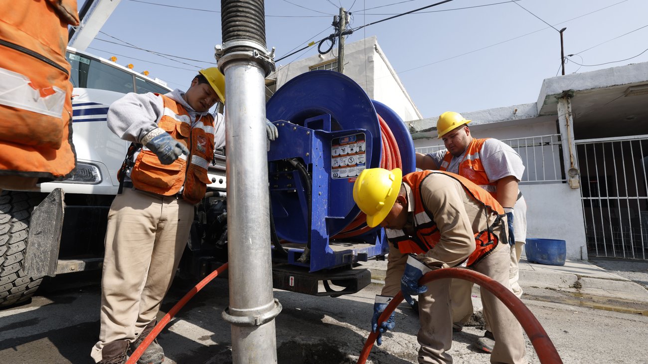 Realiza Agua y Drenaje mantenimiento a 328 kilómetros de drenaje