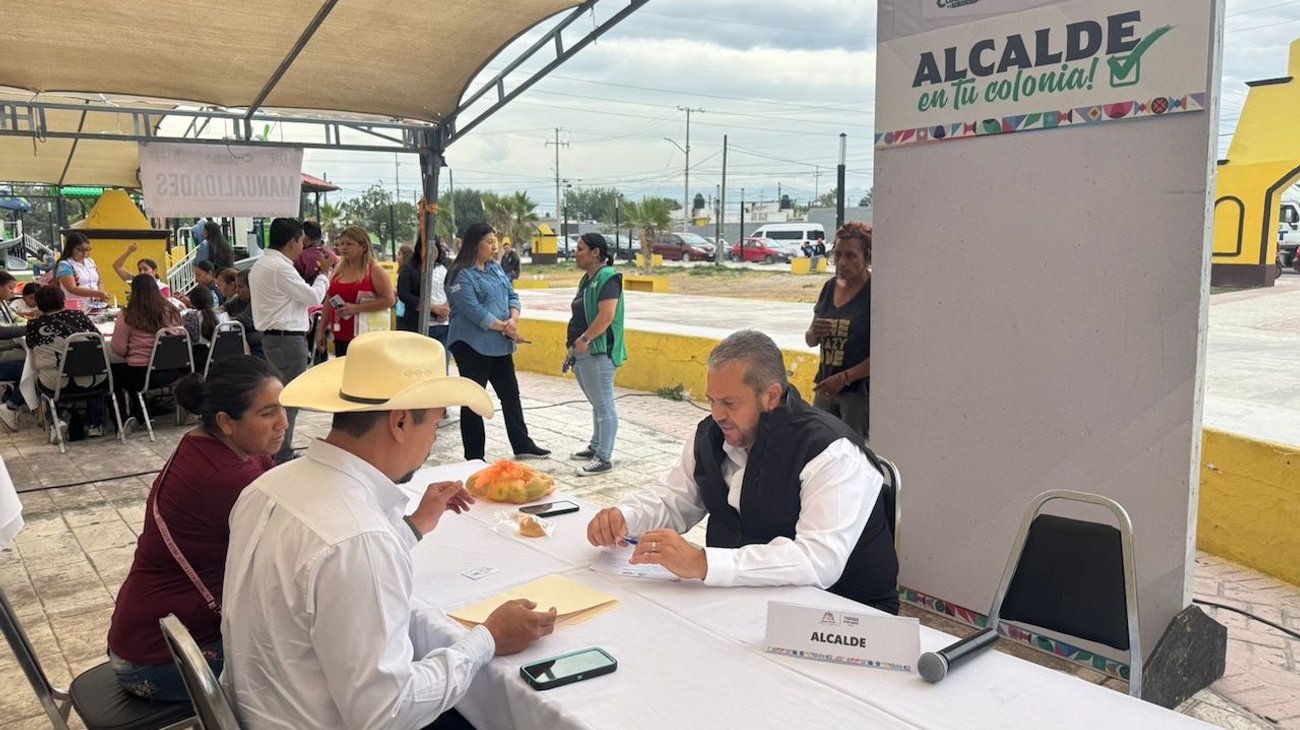 Plantean vecinos de El Escorial necesidades al alcalde