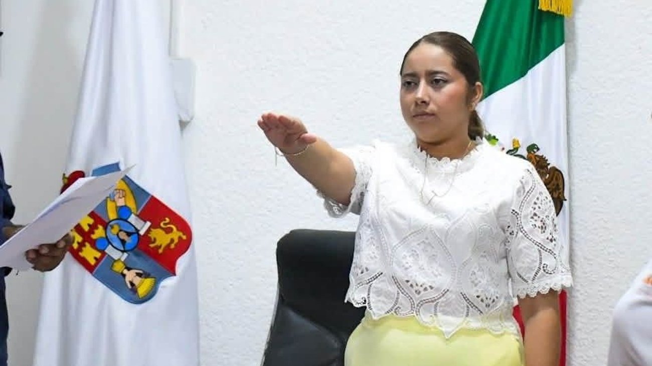 Balean vivienda de alcaldesa interina de Paraíso, Tabasco