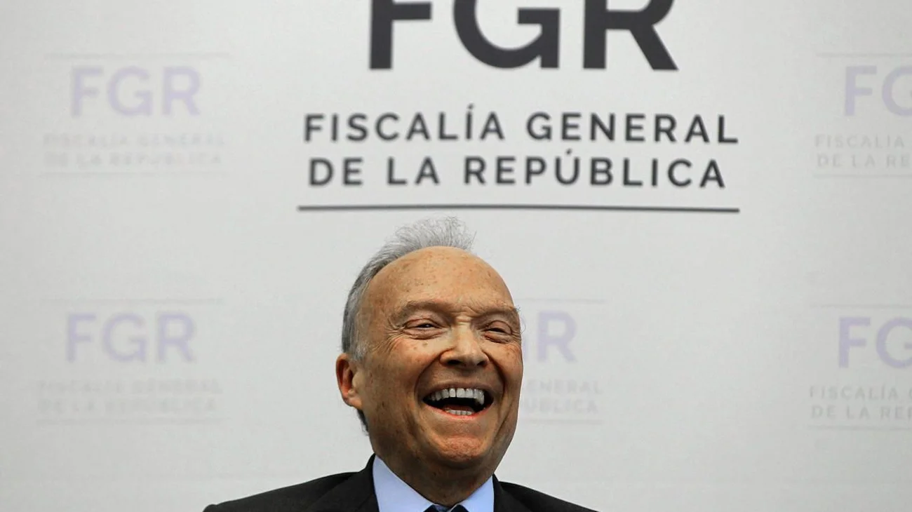 Sheinbaum mantendrá a Gertz Manero al frente de la FGR