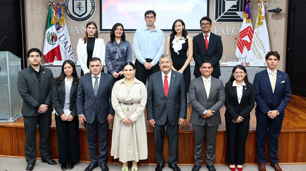 alumnos_uanl_2_4db052f152