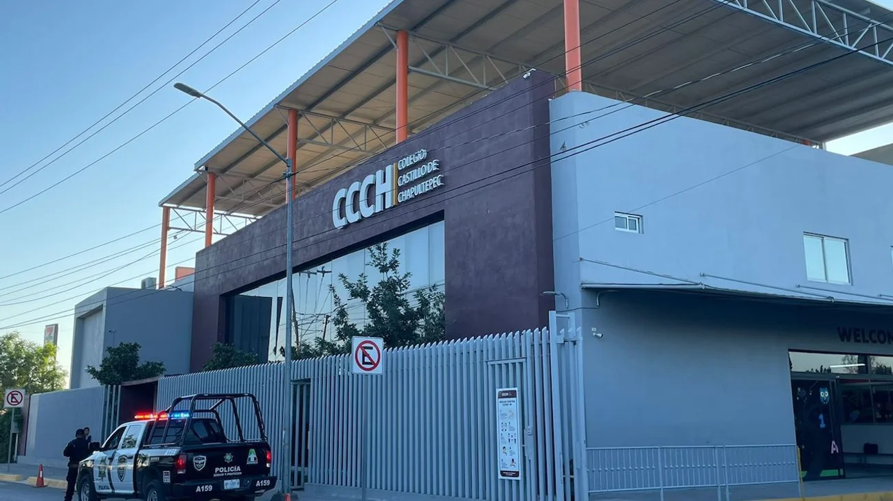 Amenaza de tiroteo en colegio de Apodaca moviliza a policías