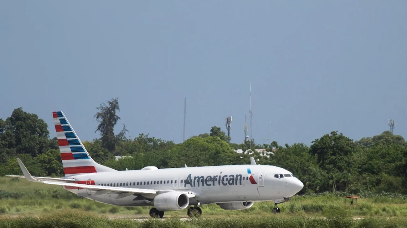 American Airlines reanuda vuelos tras un 'problema técnico'