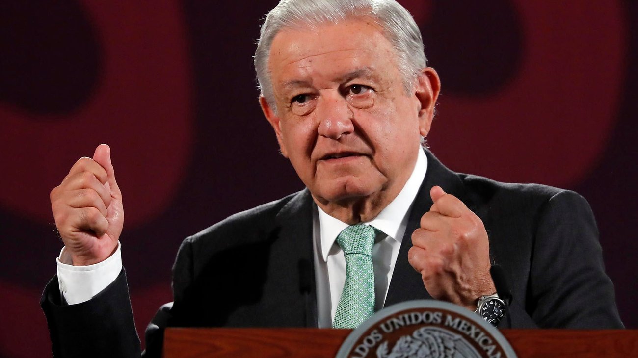 AMLO pide a pobladores no apoyar a los cárteles