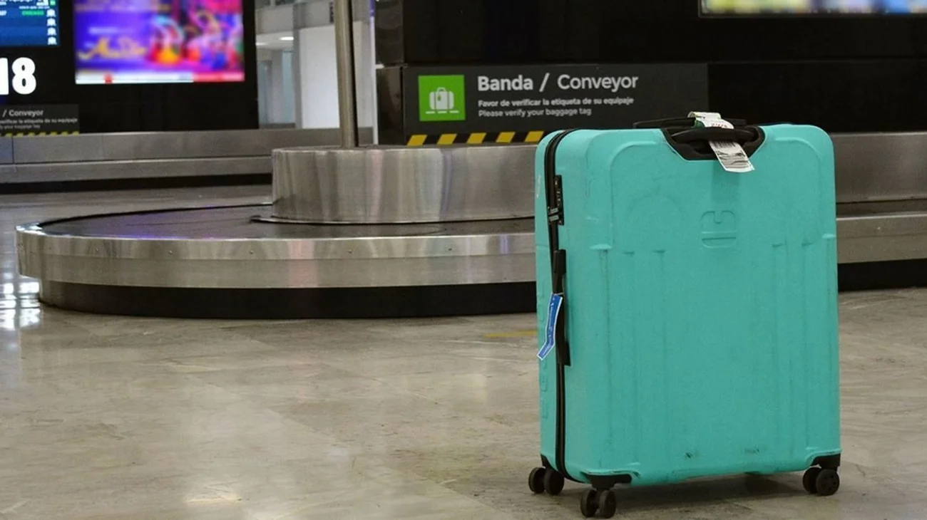 AMLO confirma que Semar tomará control del AICM