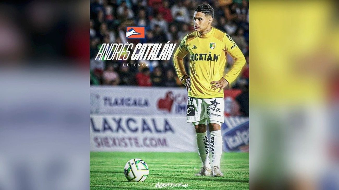 Firma Correcaminos al defensa Andrés Catalán 