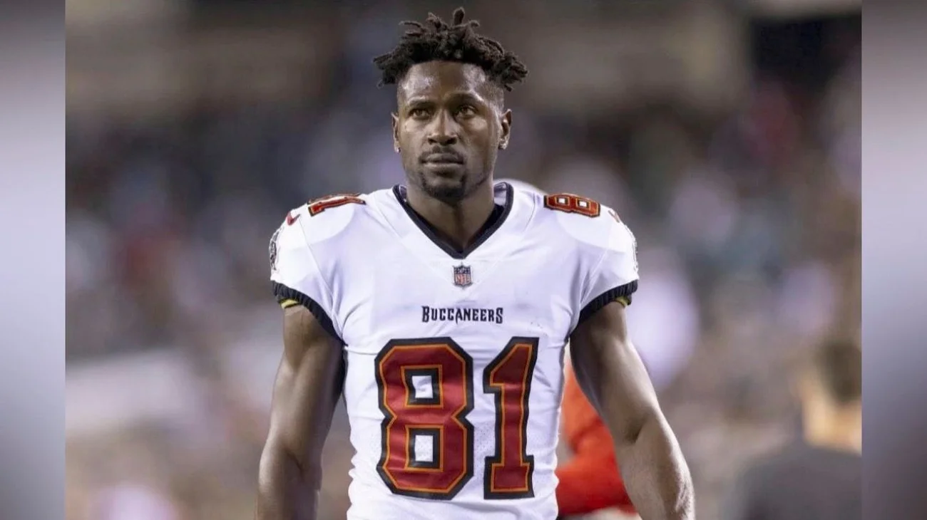 Busca Policía de Miami a Antonio Brown por intento de asesinato
