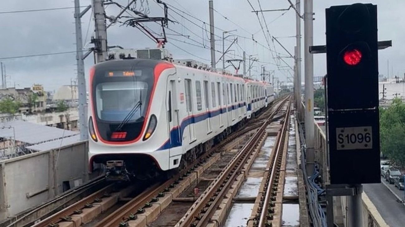 Anuncia Metrorrey horario especial por Navidad y Año Nuevo