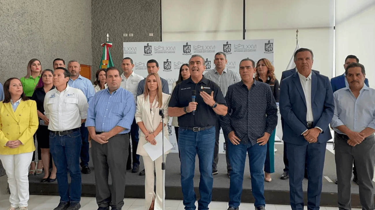 Diputados apoyan a Perla Villarreal tras ataques de Estado