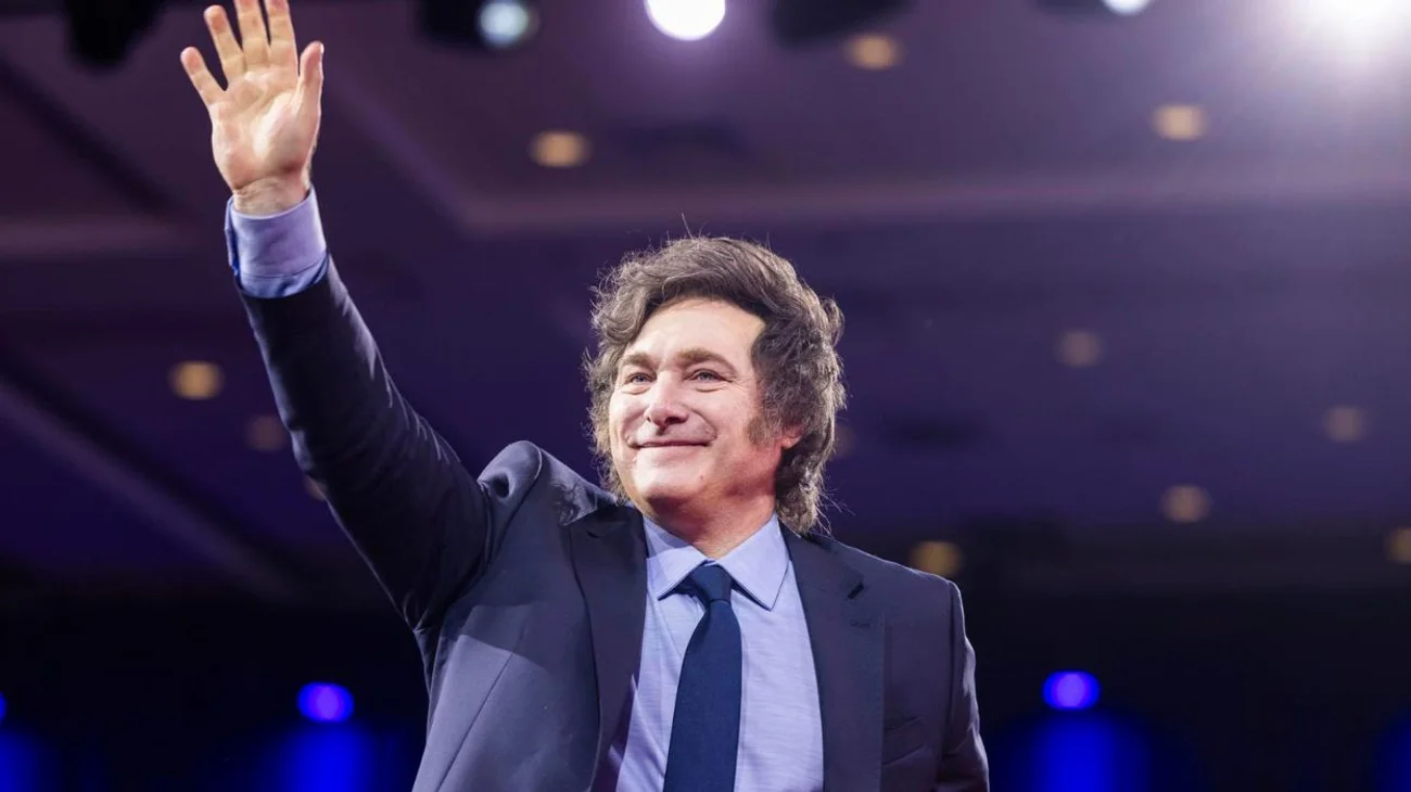 Partido de Milei aventaja en elecciones legislativas de Argentina