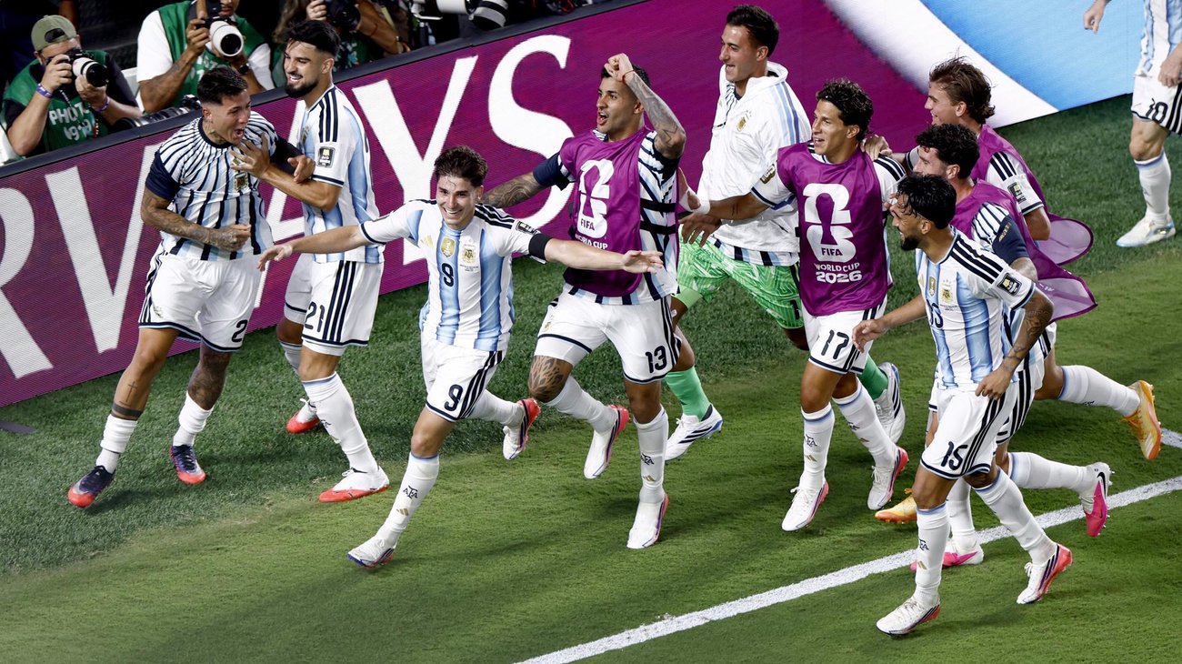 Argentina vence a Suiza; jugará la semifinal ante Inglaterra