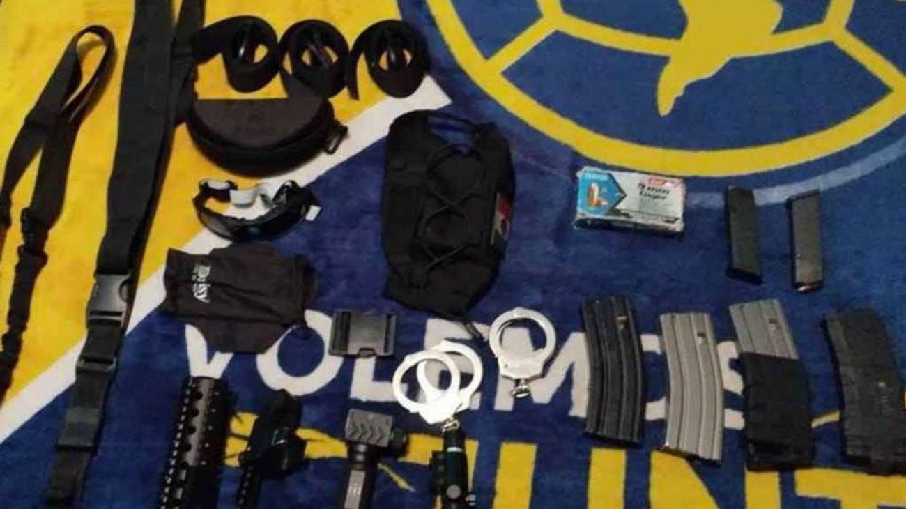 En Escobedo venden por Facebook armas y municiones