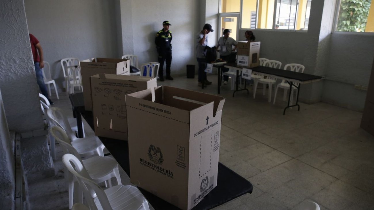 arranca_primera_vuelta_elecciones_presidenciales_colombia_69dc123aa1