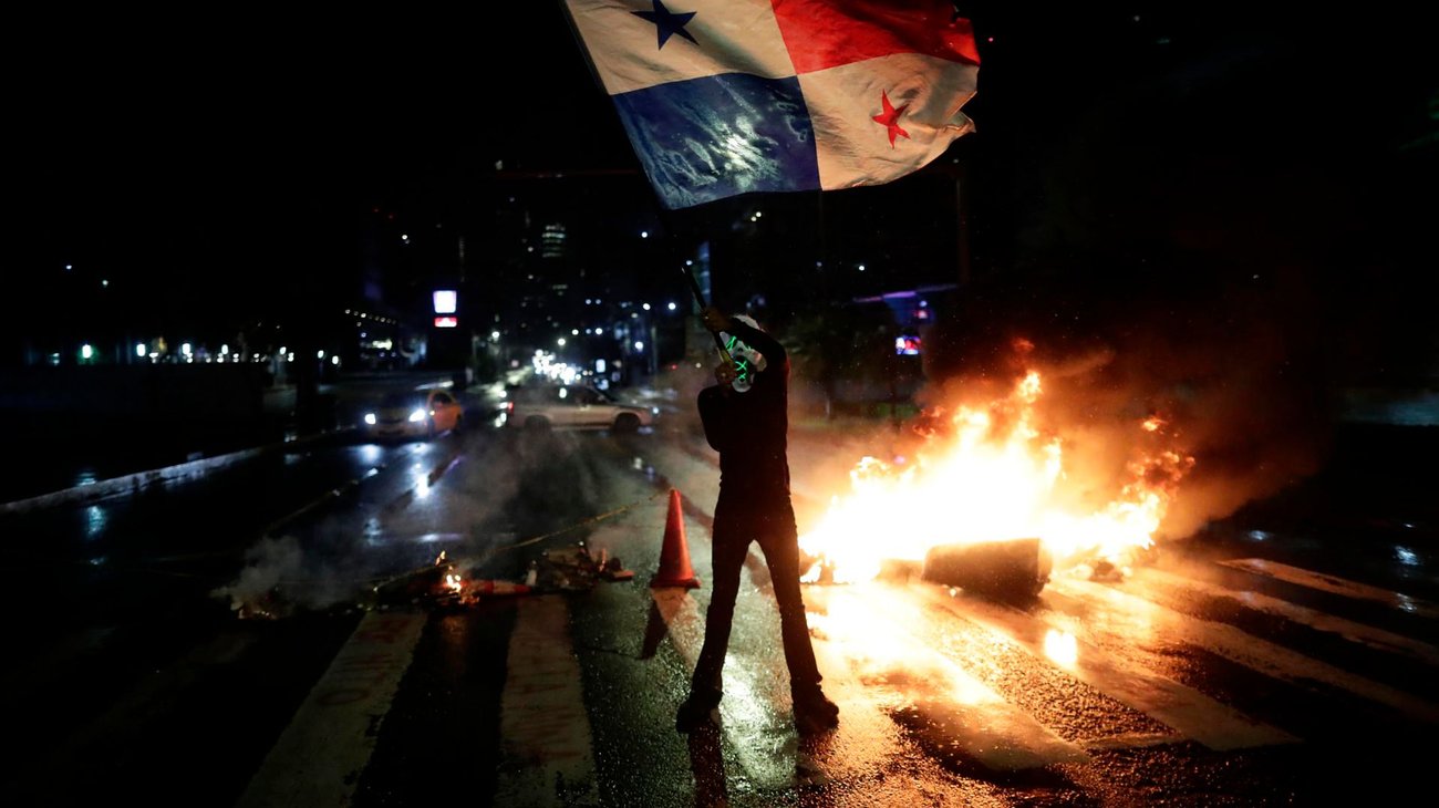 Más de 400 arrestos durante las protestas en Panamá