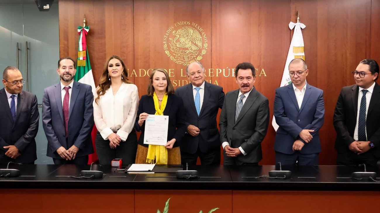 arriba_plan_b_al_senado_republica_ce389dfeaf