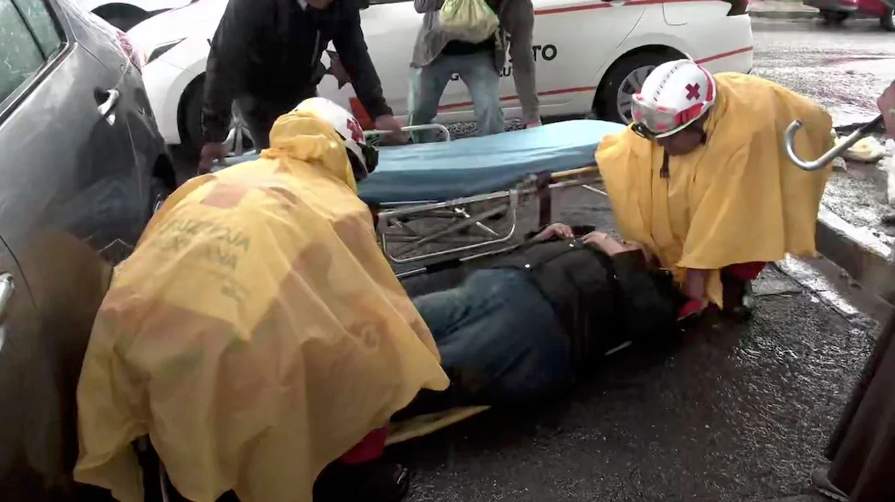 Arrollan a mujer al intentar cruzar calle en Guadalupe