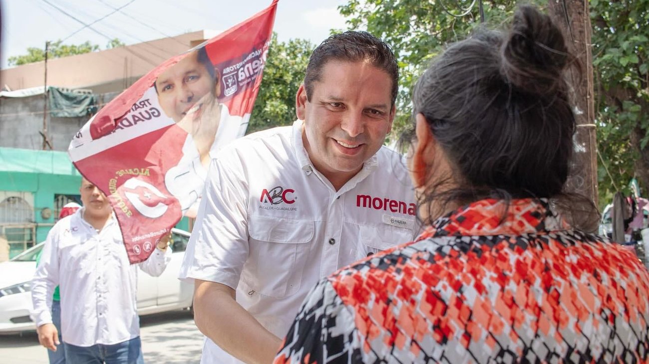 Arturo Benavides promete simplificar trámites municipales