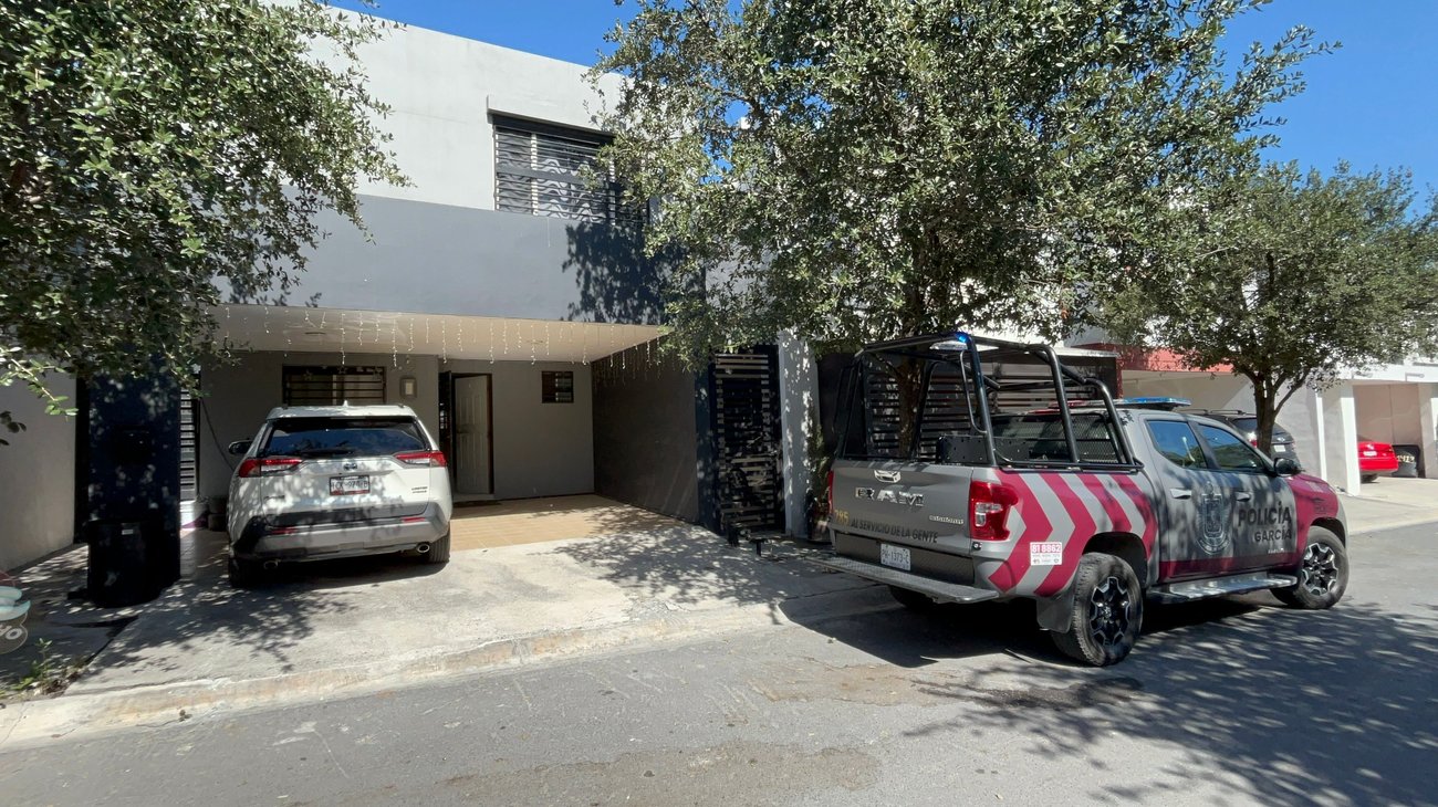 Asaltan a familia a mano armada dentro de su domicilio en García