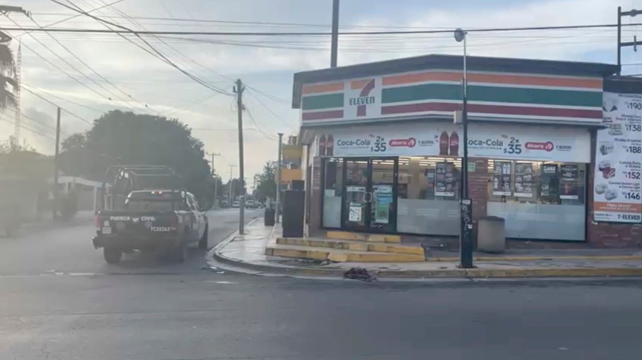 Golpean a empleado y roban tienda en la Unidad Modelo