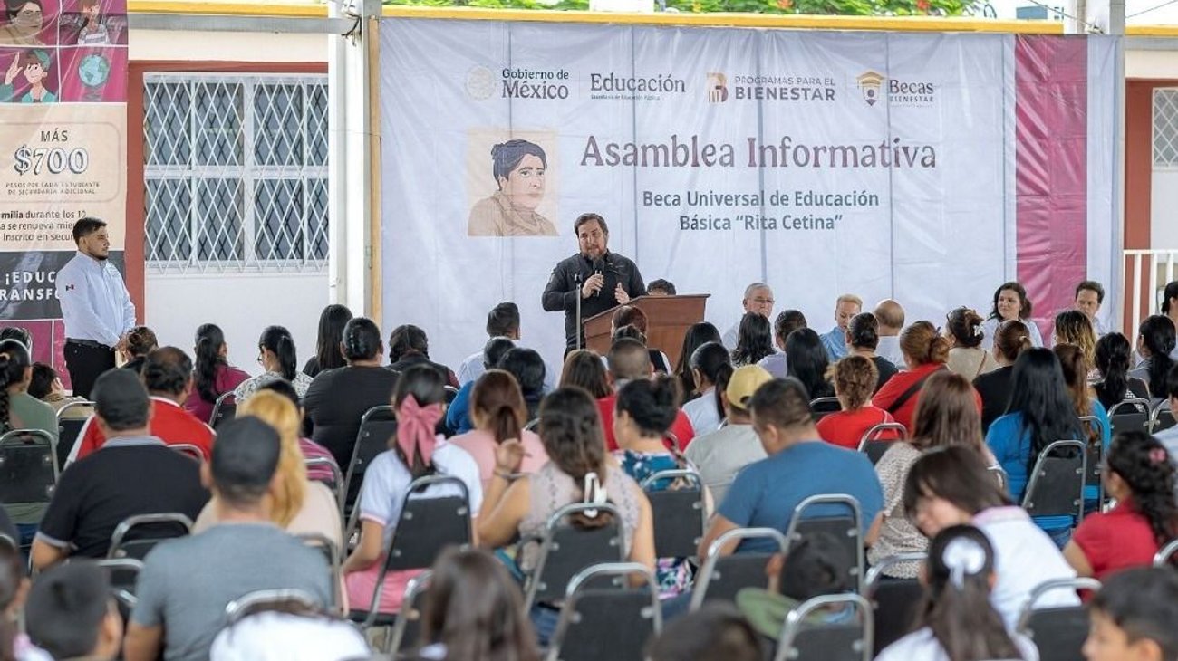 Destaca titular de Educación apoyo de Beca 'Rita Cetina'