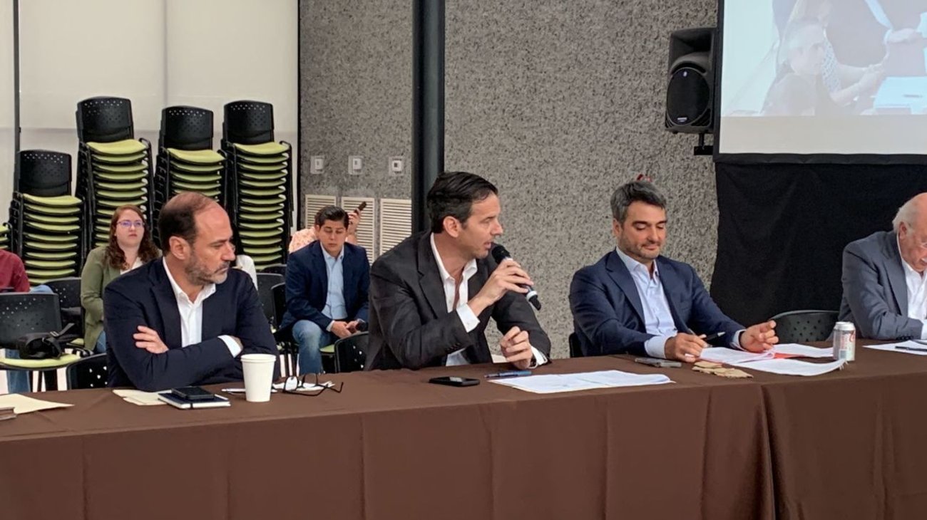 aseguran_camaras_que_areas_de_vivienda_ya_esten_sobre_reguladas_0fbd288c6c