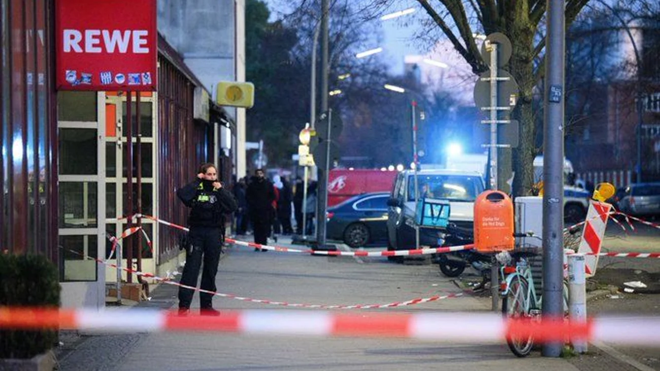Ataque en Berlín deja dos hombres heridos con cuchillo