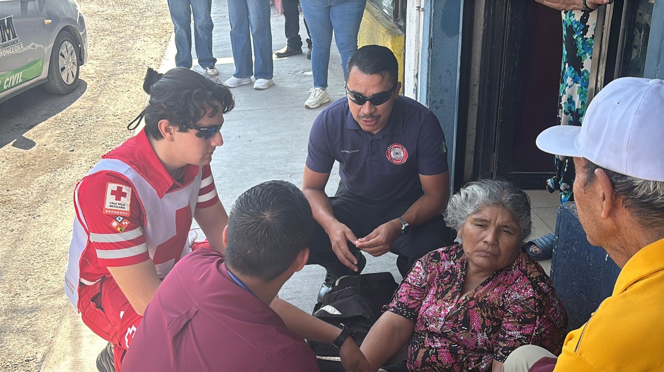 Sufre ataque convulsivo al acudir por su pensión del Bienestar