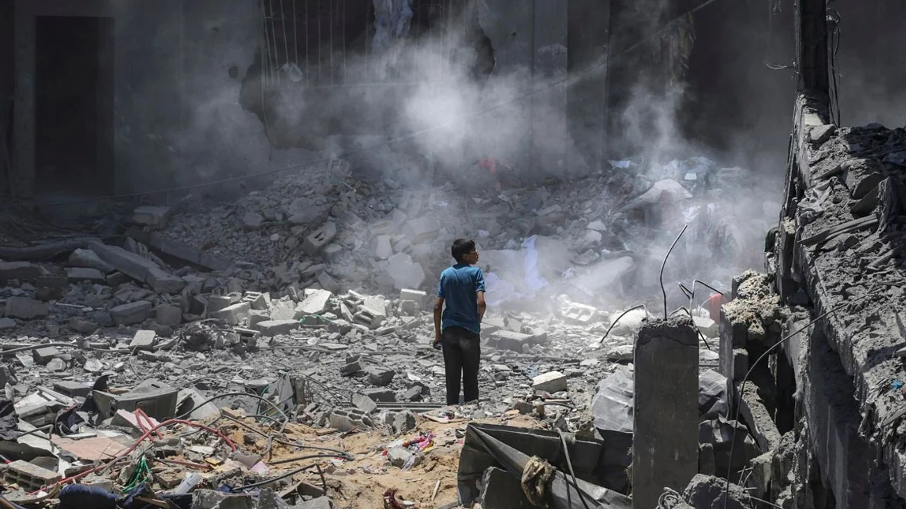 Ataque israelí en escuela de Hamás deja al menos 8 muertos