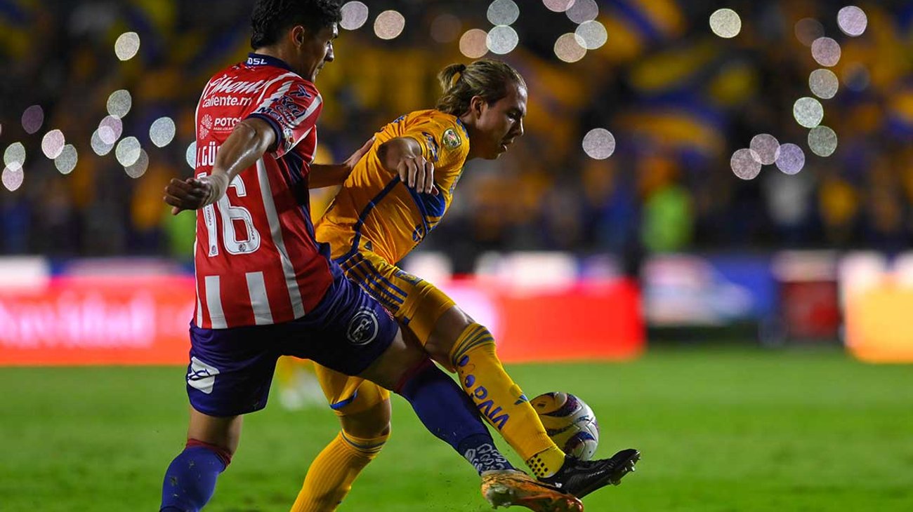 Tigres empata y decepciona, pero califica a liguilla