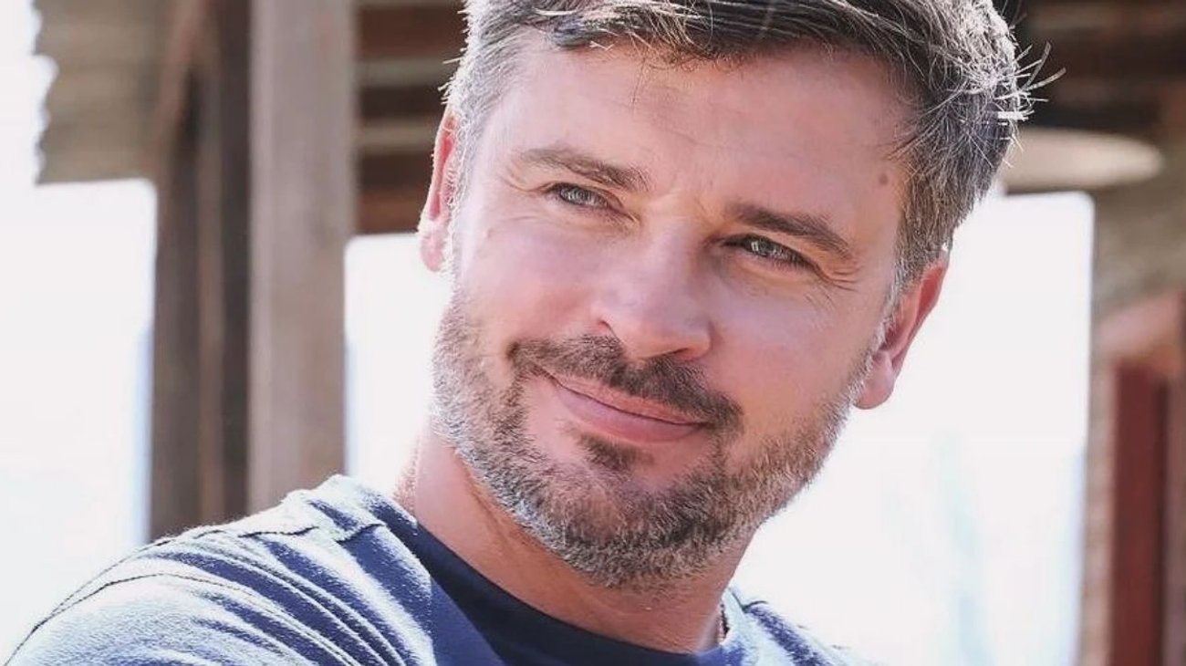 Tom Welling de 'Smallville' se vuelve viral por peculiar foto