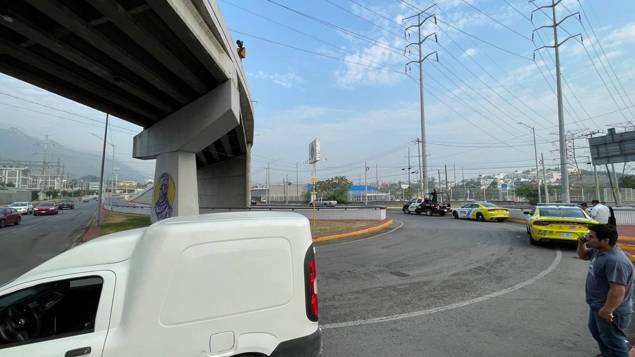 Atropellan a joven en avenida Lázaro Cárdenas