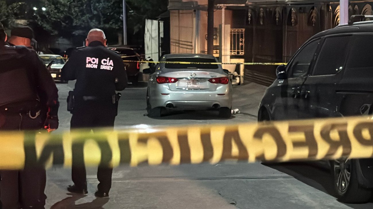 Permanece prófugo conductor implicado en atropello en Garza Sada