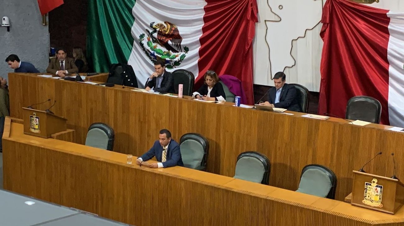 Comparecen en Congreso candidatos para Auditor Superior