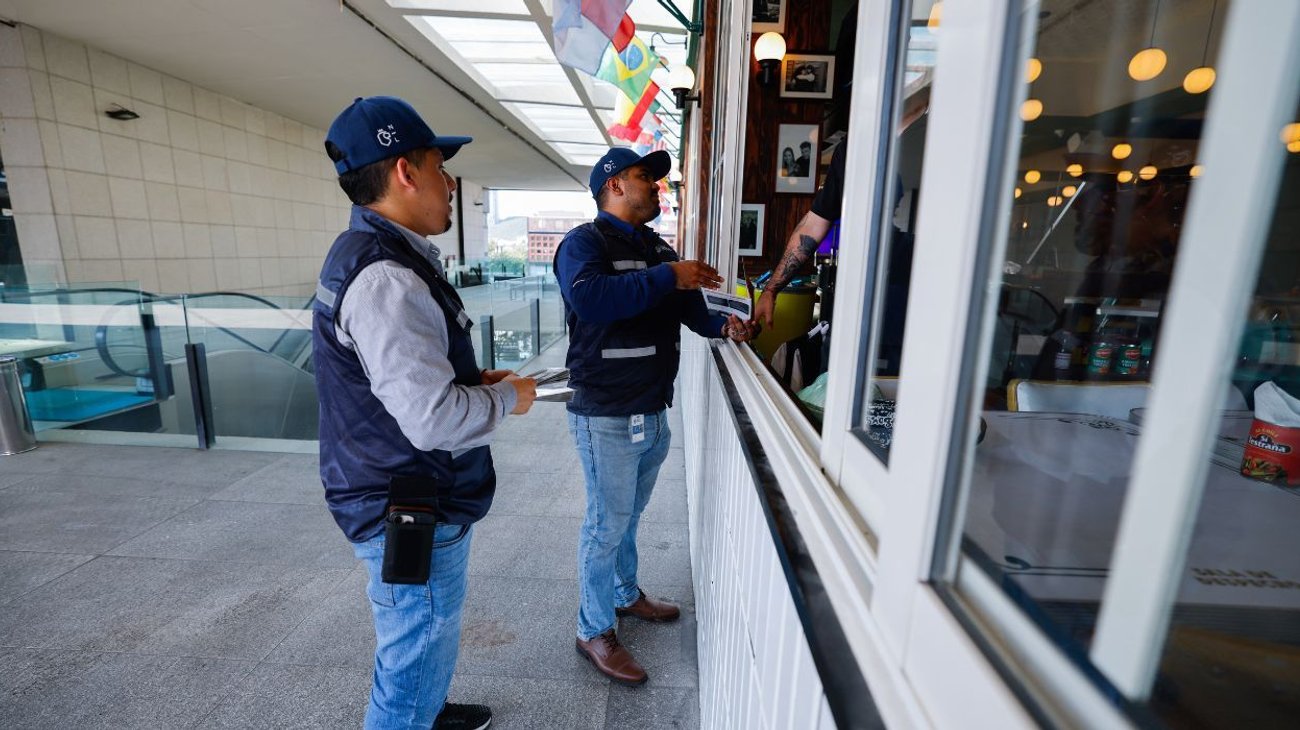 AyD busca prevenir colapsos en comercios con 'Al drenaje no'