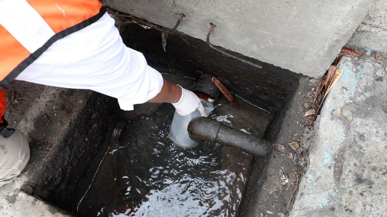 AyD instala nuevo control de descargas para drenaje sanitario