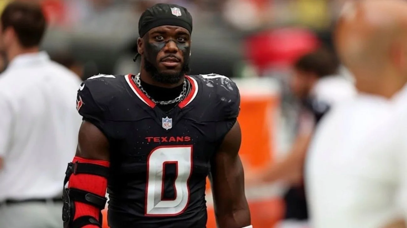 Suspenden 3 partidos a jugador que conmocionó a Lawrence