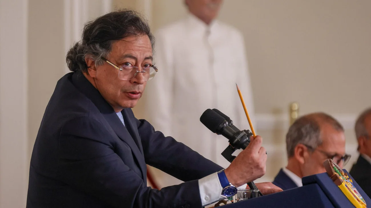 Colombia sin canciller en plena crisis diplomática con EU.