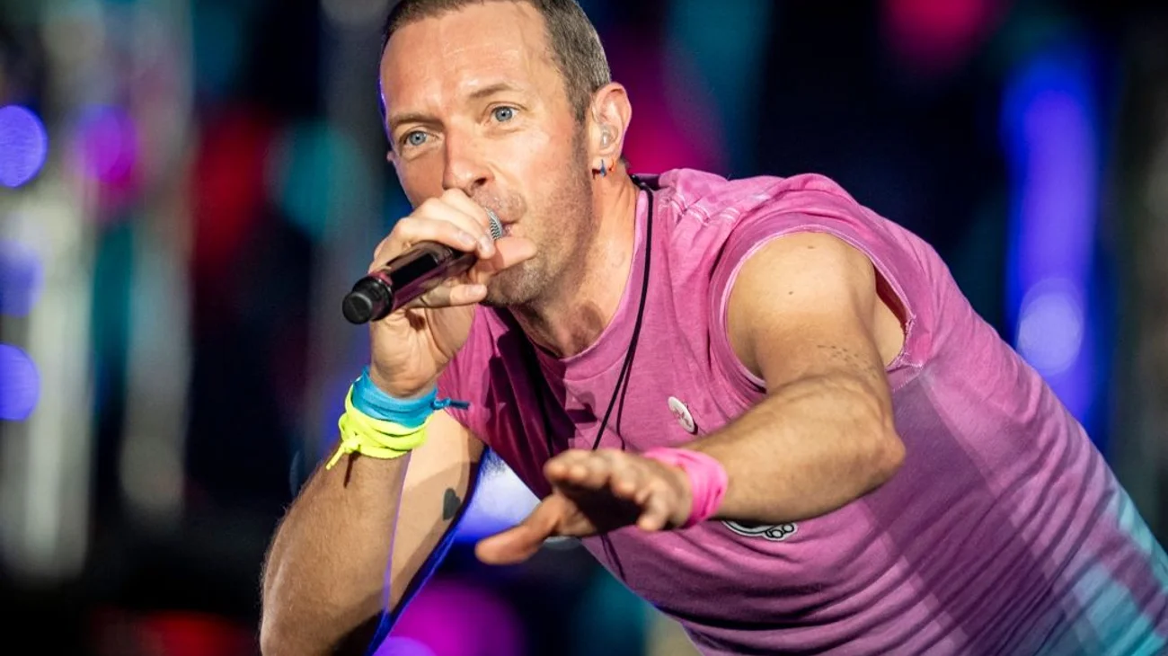 'Moon Music' de Coldplay, álbum británico más vendido 2024