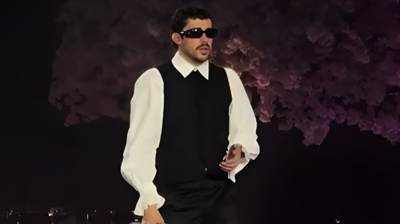 Bad Bunny canta en japonés durante concierto en Tokio