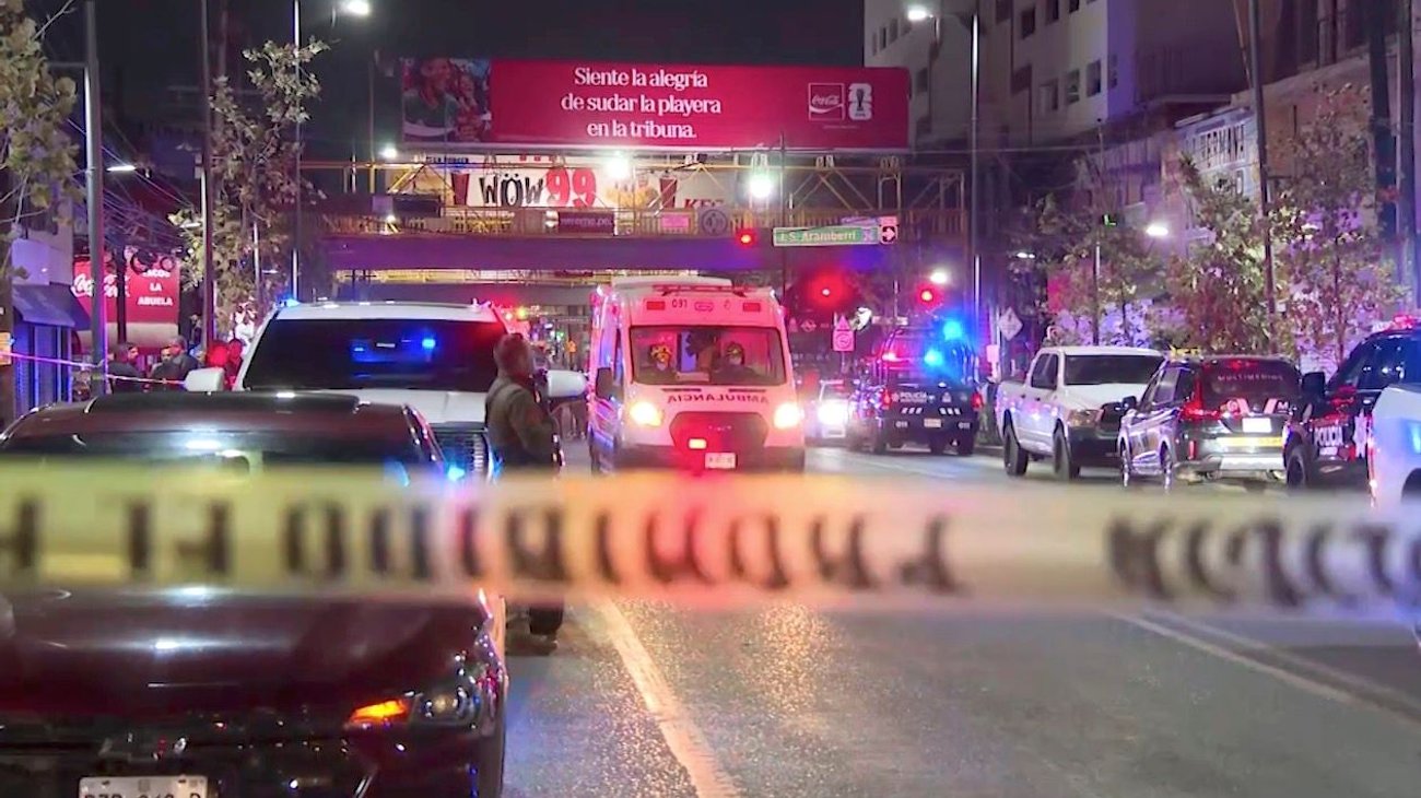 Dan de alta a tres heridos tras balacera en centro de Monterrey