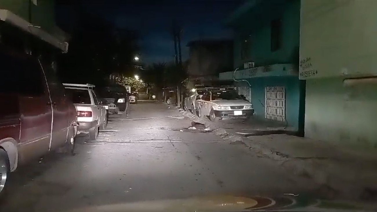 Balean a joven en calles de la colonia Sierra Ventana