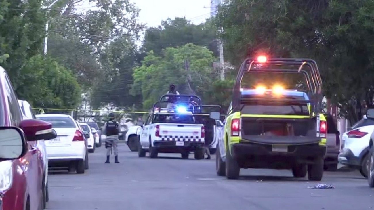 Hieren a joven de tres balazos en el porche de su casa