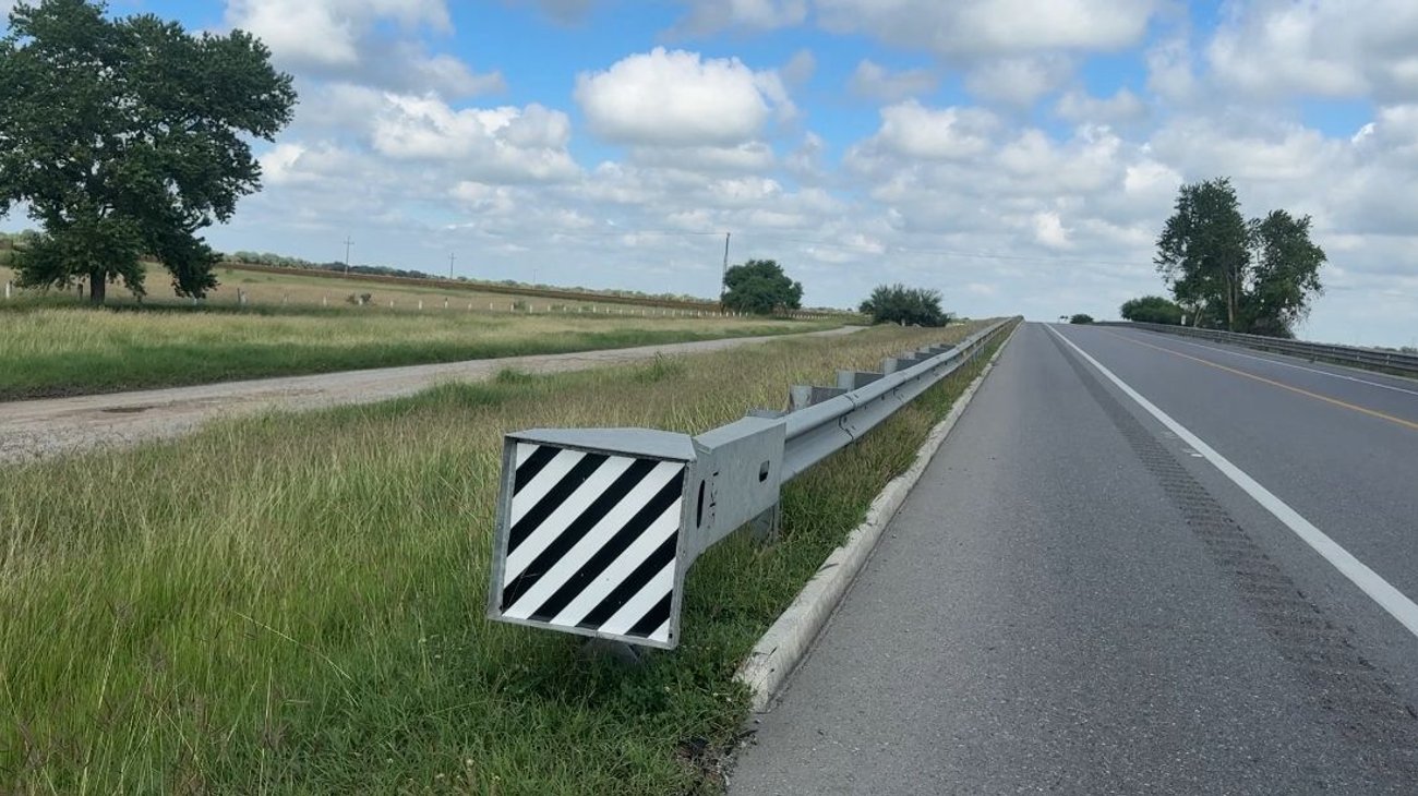 Representa falta de barras de contención un riesgo en carreteras
