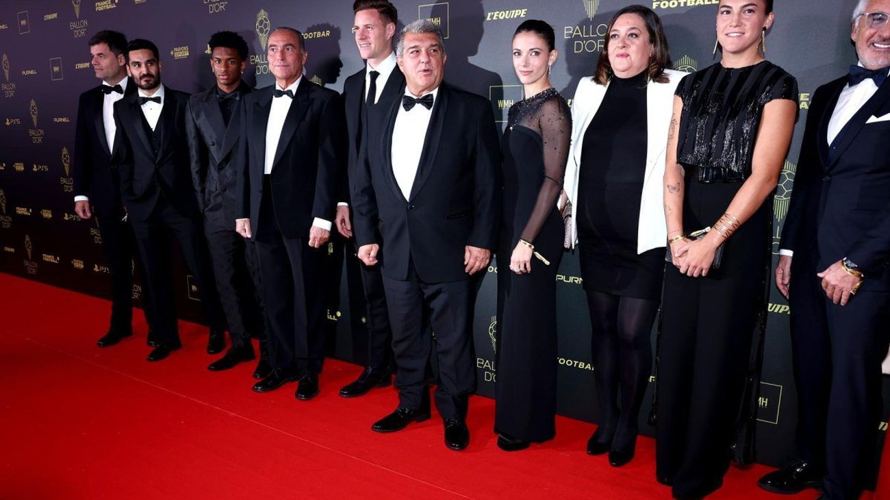 El Barcelona, elegido mejor club femenino del año