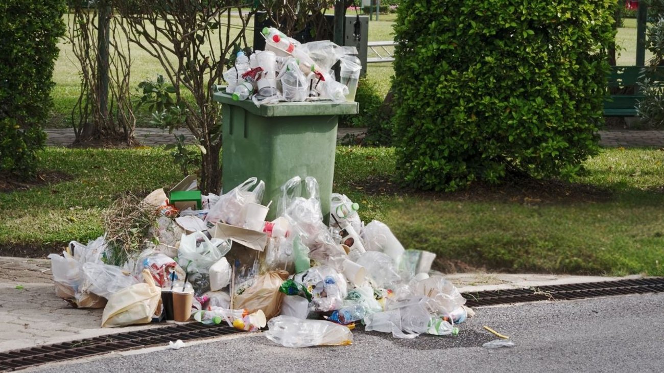 Detienen a más de 11 por tirar desechos en calles de Saltillo