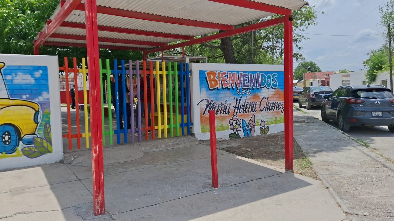 Exige Manolo atender riesgos en escuelas tras muerte de menor